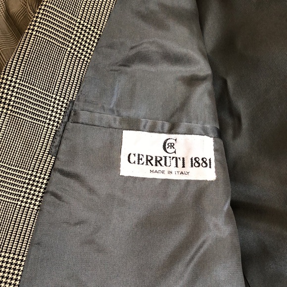 Vintage Cerrutti  1881 houndstooth check double breasted blazer. - Picture 9 of 15
